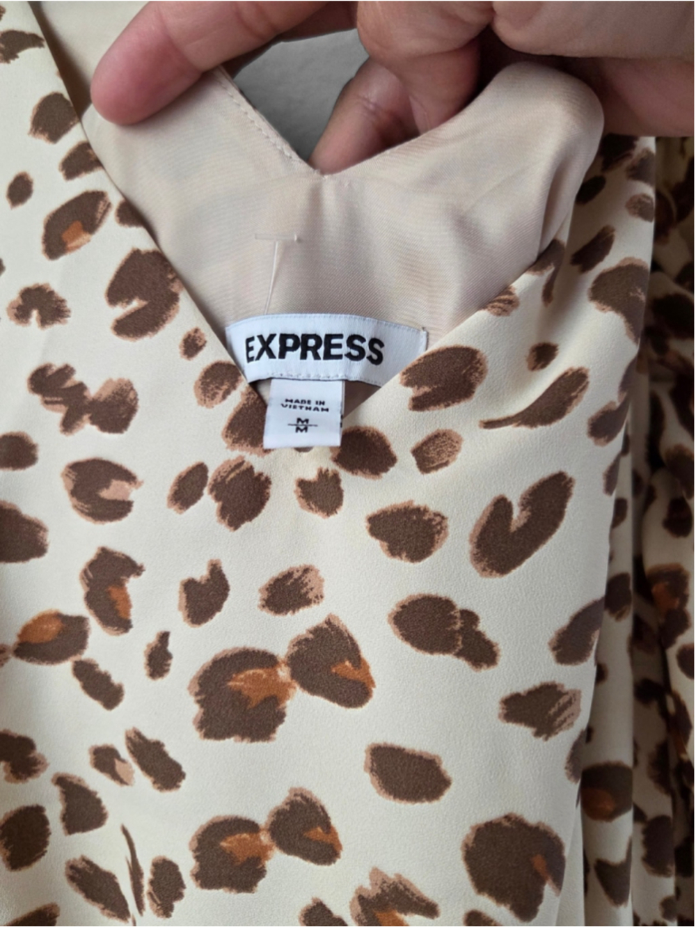 Women's Express Midi Dress Size M Beige Brown Leopard Print - Picture 2 of 4